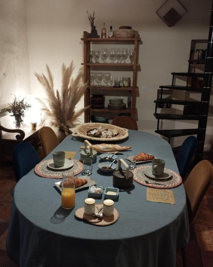 Chez Les Filles Bed & Breakfast Dions Ngoại thất bức ảnh
